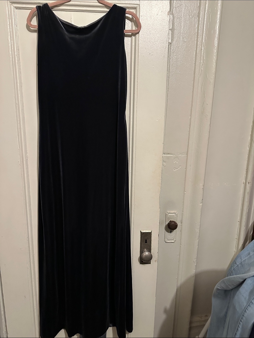 Darya Velvet like Sleeveless Dark Grey Maxi Dress. Size 16. L 55.5” x W 20”.